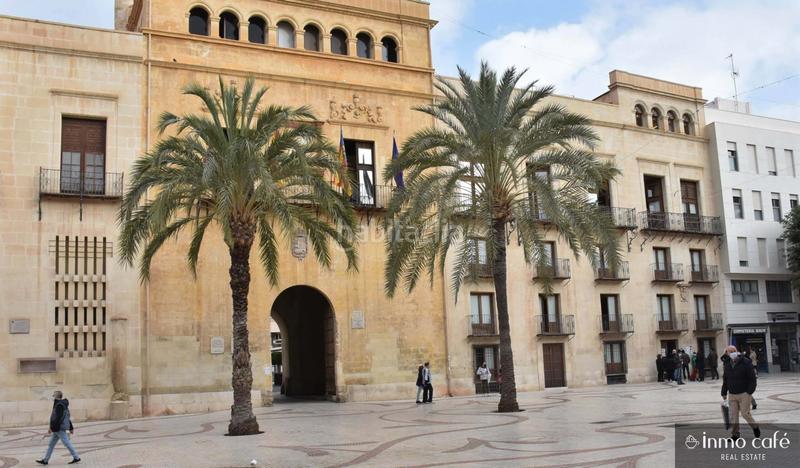 Foto c3da9821-658f-4bf4-88b2-bbace2583d54. Flat with heating in Centro Elche / Elx