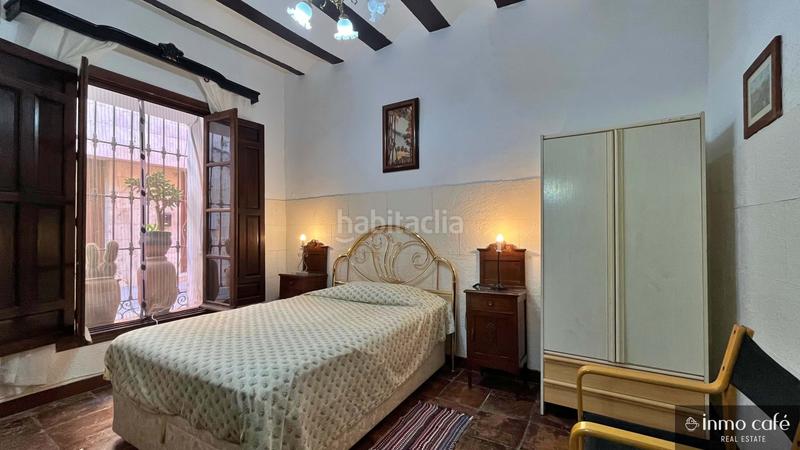 Foto 497213b0-8471-40a1-a086-0b33830ce74a. Casa adossada a El Rabal Villena