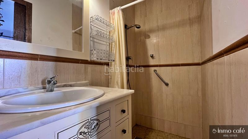 Foto 58a1ea27-13ed-4d8f-831a-a5152794f908. Casa adossada a El Rabal Villena