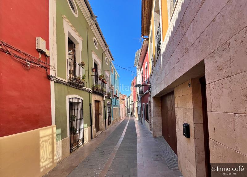 Foto 616d0219-a7ea-4c1a-82fb-445afdb375d8. Casa adossada a El Rabal Villena