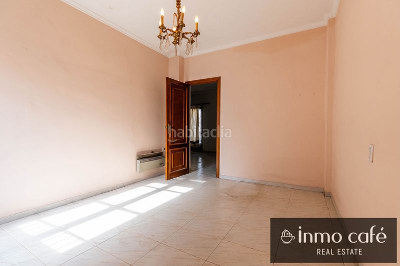 Foto 0be91b8a-e87e-4518-9eca-aea8002e887e. Casa adossada a Canals