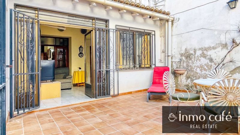 Foto 10f6dbe9-77f4-4e39-8460-cf709fef5492. Casa adossada a Canals