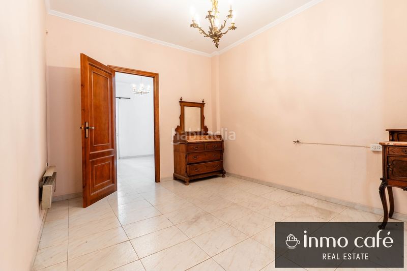 Foto 1fc5a516-a686-4f82-bbf2-c75dd1aa7038. Casa adossada a Canals
