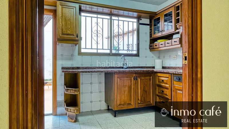 Foto 62063a1d-80e6-4fdd-ab50-0aea90845b9f. Casa adossada a Canals