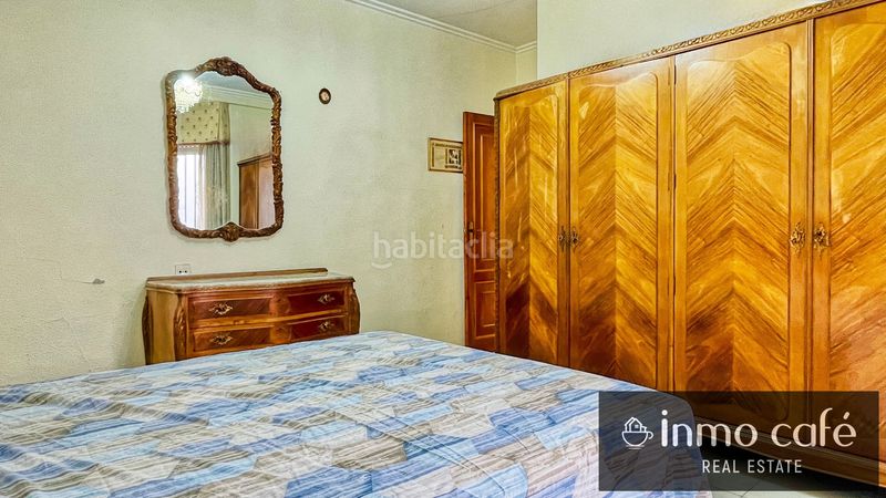 Foto 6bb4f8b6-6589-4bca-a5c3-a42855a2494c. Casa adossada a Canals