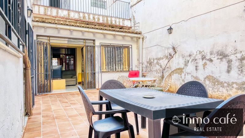 Foto b679732e-e3f3-476f-8638-17768b472296. Casa adossada a Canals