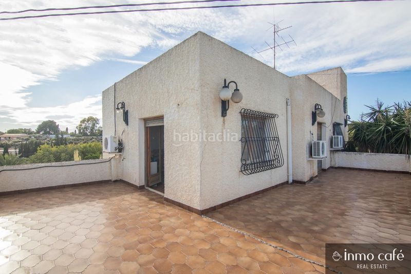 Foto 3b0b1393-c5fa-4f8f-bc9b-b9d82c6f1e4f. Chalet en Peña de las Águilas Elche / Elx