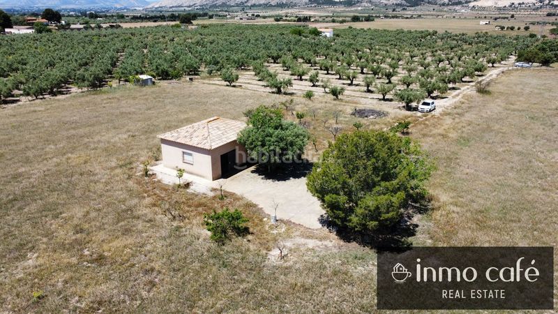 Foto 4171af05-ab11-4cbd-a930-dbaf71d9d92b. Finca rústica a Biar
