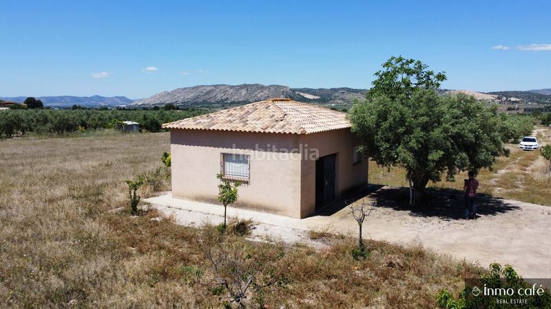 Foto 8dd5b98c-e1af-405f-8586-2af58311d015. Finca rústica a Biar
