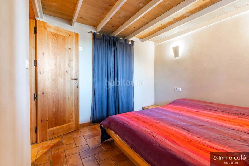 Foto a6f50207-f574-4847-bd5d-b26d1e5f52b5. Casa amb calefacció a Fontanars dels Alforins
