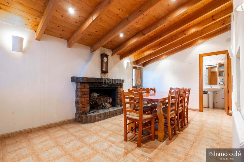 Foto d6cb4051-fcdd-4cdd-a33c-f4685474254a. Casa amb calefacció a Fontanars dels Alforins
