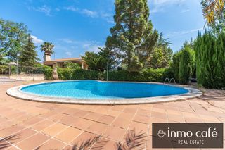 Chalet  Calle silverio perfecto