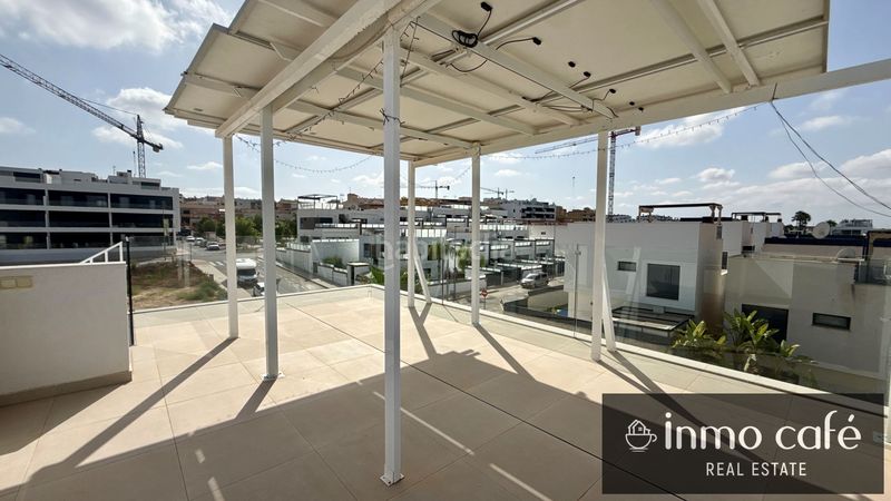 Foto 0db36752-c633-4098-9228-f81b93d59167. Xalet amb calefacció aparcament piscina a Benijófar