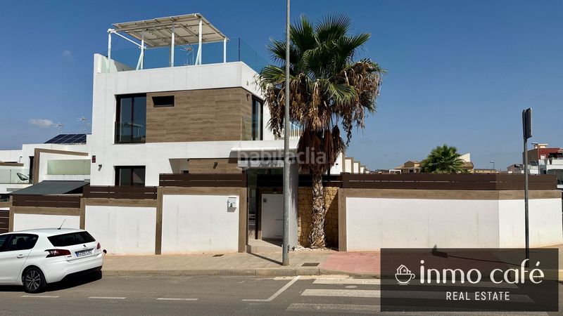 Foto ac10ee58-e170-4019-a539-848b8c3a0c3c. Xalet amb calefacció aparcament piscina a Benijófar