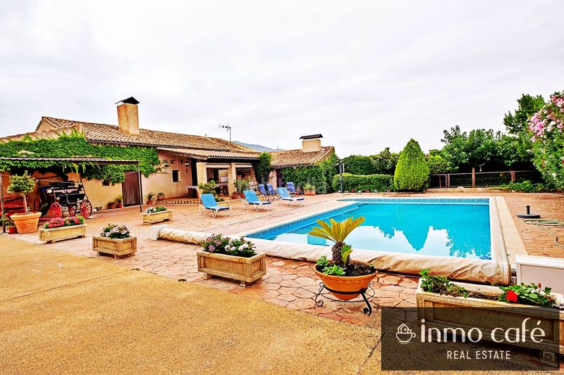 Foto fefb53ac-f68a-4840-89cc-d08fbace0f17. Casa a Biar