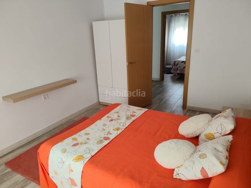 Foto 51586f6c-26a8-4035-be90-cff2ddb4c143. Edifici a Carreira Ribeira