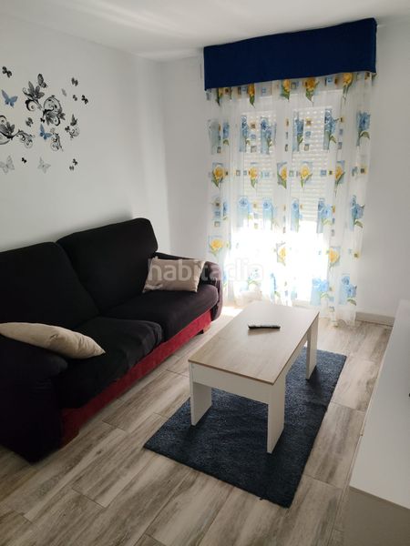 Foto b1b3160c-2aad-4115-892d-de3d460c010c. Edifici a Carreira Ribeira