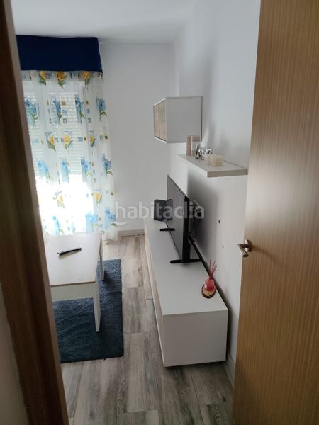 Foto f5024afb-35b6-4607-a540-78a9ceff9158. Edifici a Carreira Ribeira