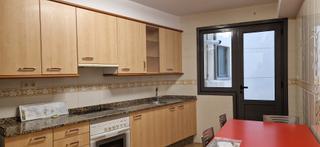 Lloguer Pis  Lugar de pedralonga. Piso en pedralonga-ciudad de las tics semiamueblado, a coruña