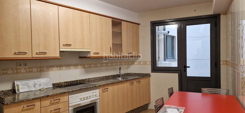 Foto 220c2b12-7802-4c19-8aad-5f60fcbafd3d. Location appartement avec chauffage parking dans Eirís Coruña (A)