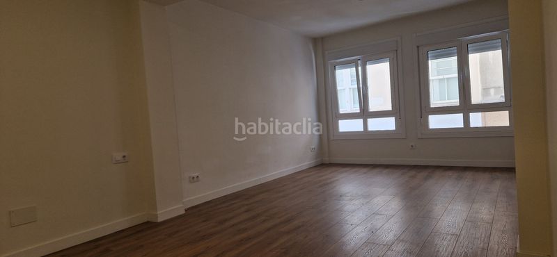 Foto 99b78ca5-f071-47d2-9573-b1094cefbc51. Location studio dans Ensanche Coruña (A)