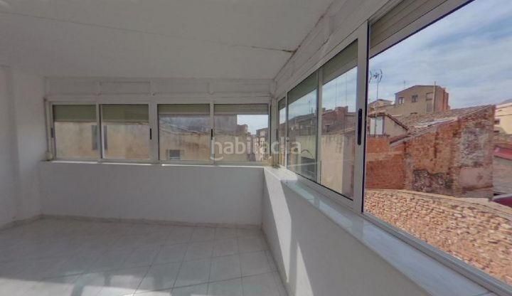Foto c9a4d5c6-302a-4925-9e27-cc001daa0bbb. Piso ocupado piso en venta en Valls