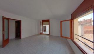 Appartement à Valls. Piso en venta en valls ocupado