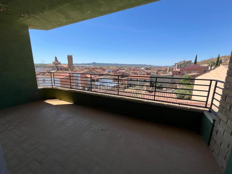 Foto 1003b82b-54a0-4372-b865-cda19e317ef2. Edificio obra parada en venta en seros en Seròs