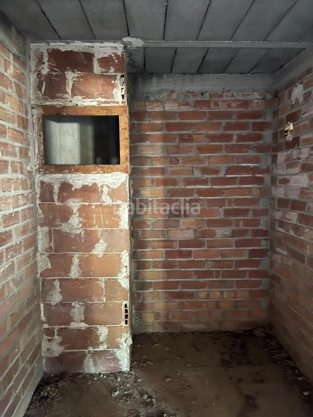 Foto c47908d4-9399-485e-bd34-c573a28bb2bb. Edificio obra parada en venta en seros en Seròs