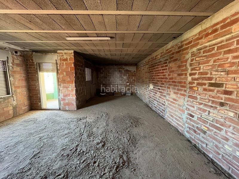 Foto d6a23275-7c69-4557-824b-ae660d174d38. Edificio obra parada en venta en seros en Seròs