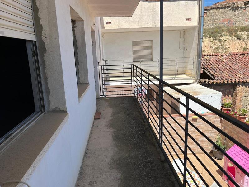 Foto e3c51320-9b3b-41c2-8a4b-2971c00e058b. Edificio obra parada en venta en seros en Seròs