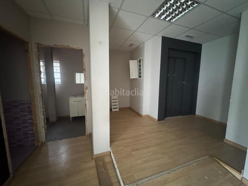 Foto 03c6a7d2-d34c-402c-b550-b3e29dabd822. Local comercial a Nou Eixample Sud Tarragona