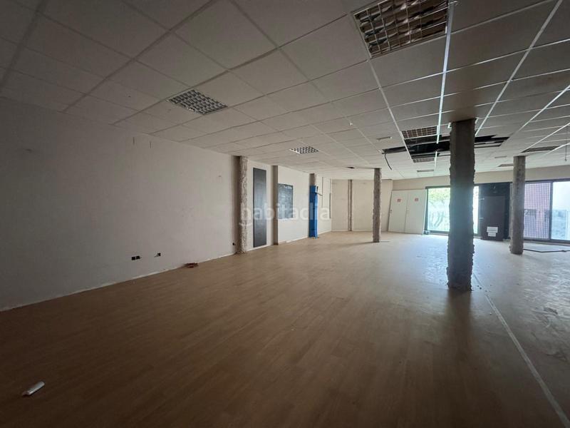Foto 3b8574a0-88bc-406a-aaf7-07a9268691e8. Local comercial a Nou Eixample Sud Tarragona