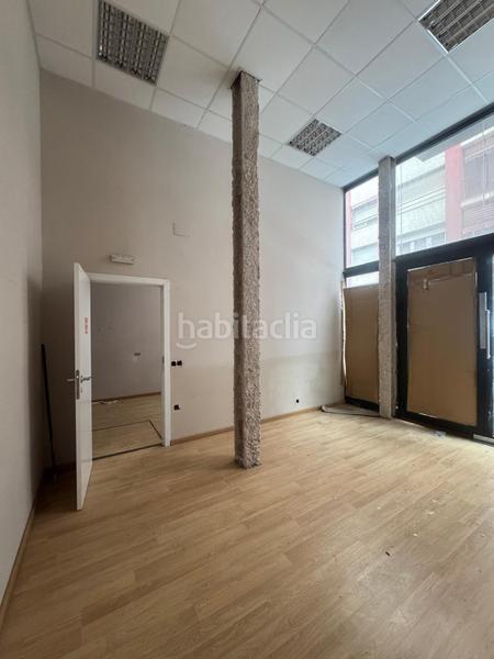 Foto bf936a0c-9bef-4e6d-9483-4693a455ecfb. Local comercial a Nou Eixample Sud Tarragona