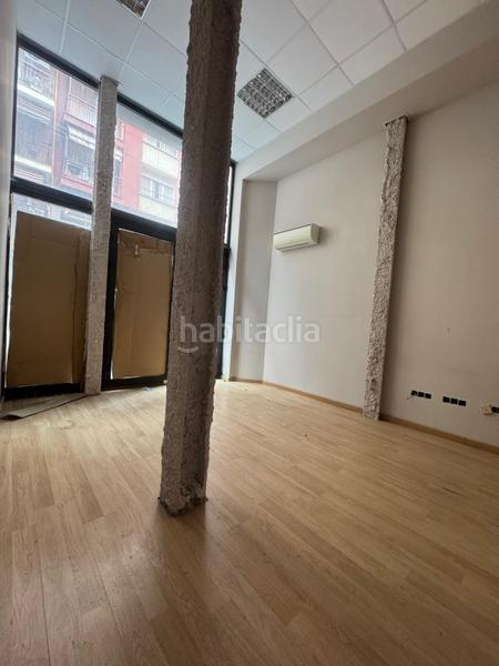 Foto ee50523e-d672-40bb-abbd-bec929b23354. Local comercial a Nou Eixample Sud Tarragona