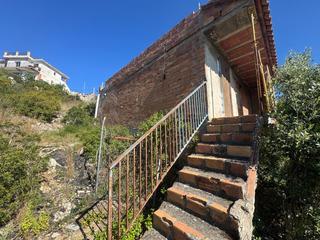 Casa en Bisbal del Peneds (La). Casa para reformar en venta en la bisbal del peneds