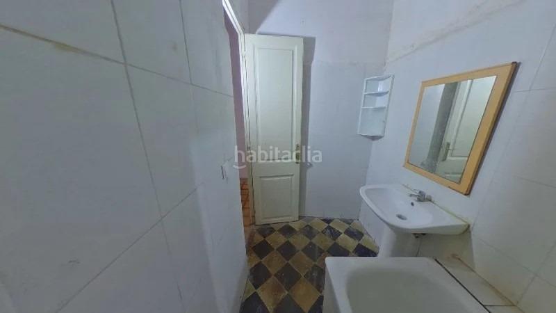 Foto 6016ea12-29e9-489a-9a5e-4542d3e41c50. Piso  en venta en calle reial, centro en Barris Marítims Tarragona