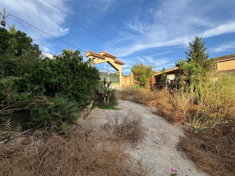 Foto 17c9cd0c-71da-4103-86b7-af7374013673. Chalet con piscina in Bisbal del Penedès (La)