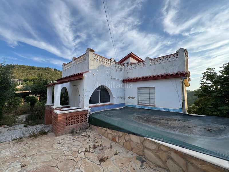 Foto 512cf396-131f-41b8-9ec3-df7675b77177. Chalet con piscina in Bisbal del Penedès (La)