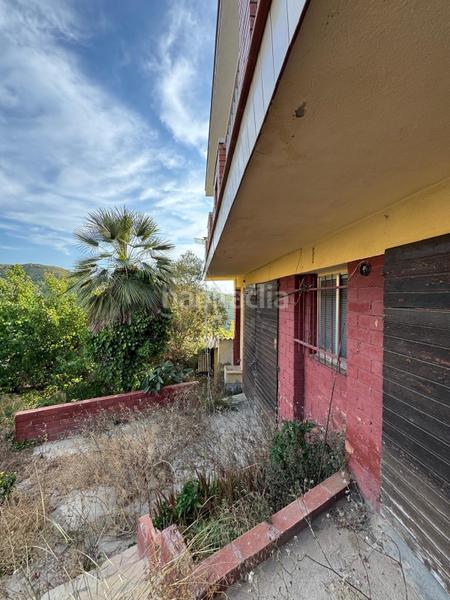 Foto 99c06fe1-6f38-44c6-8955-648e4af6e415. Chalet con piscina in Bisbal del Penedès (La)