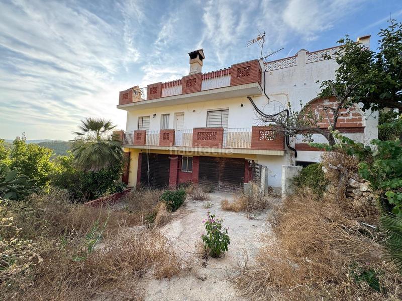 Foto d9fe616b-39bb-4082-8af1-8cd619e6aa20. Chalet con piscina in Bisbal del Penedès (La)