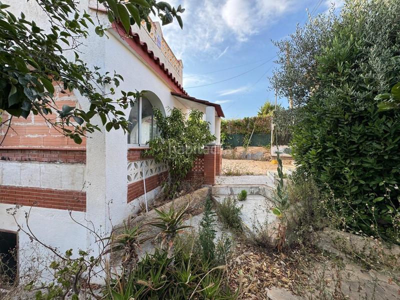 Foto f69de0dc-cab7-454c-a53f-510c8c7d38d3. Chalet con piscina in Bisbal del Penedès (La)