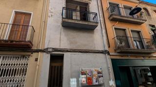 Édifice à Agramunt. Obra parada en venta  en agramunt lleida