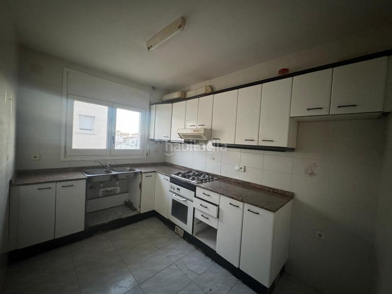 Foto adaa9a8e-4292-4677-99a8-80a3b1254fd0. Casa adosada oportunidad única! casa adosada en venta ! en Creixell