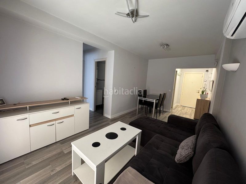Foto 407765ee-adc1-4e7f-9b62-938a8bd550f2. Pis a Calafell platja Calafell
