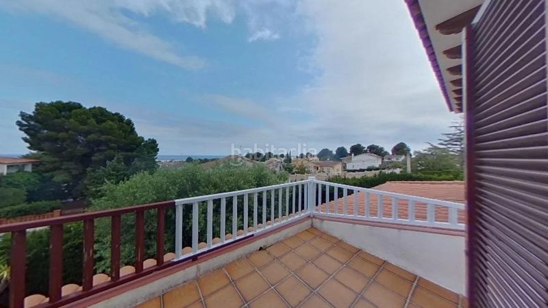 Foto df399225-9911-4df5-b54b-73b9c8b17102. Xalet amb piscina a Els Masos - Els Garrofers Coma-ruga