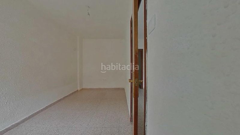 Foto d9b8fa19-b1d1-4448-a51a-7098572c14ea. Pis a Nou Eixample Sud Tarragona