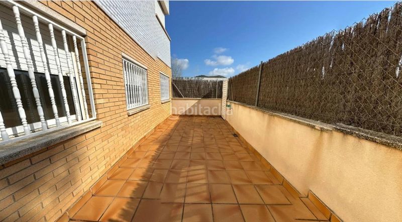 Foto 89df0eef-1ead-43ca-9718-df74b7ef5af3. Pis amb aparcament a L´Estany Calafell