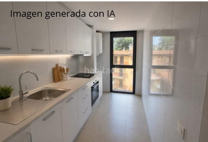 Foto 04703e8e-96d8-4581-9d81-09bc9fbbf82f. Flat with pool in Borges Blanques (Les)