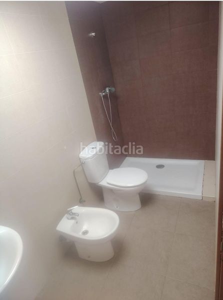 Foto f684024f-7a50-40a8-9175-a72053193c51. Flat with pool in Constantí
